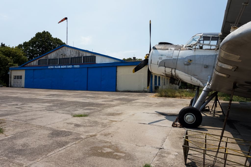 sportski aerodrom Čenej kod Novog Sada