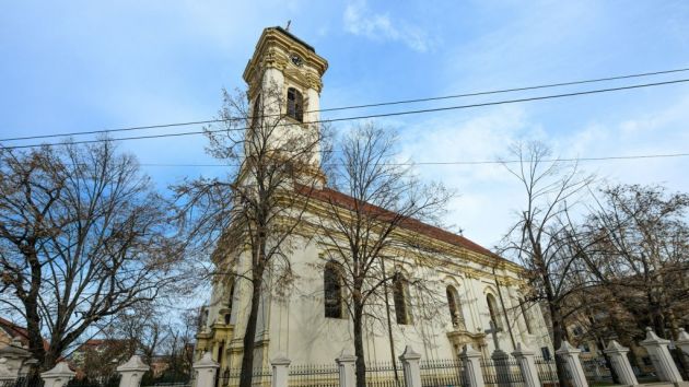 Almaška crkva Novi Sad