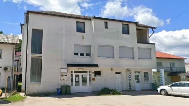 Ambulanta Tešanjka kod Tešnja