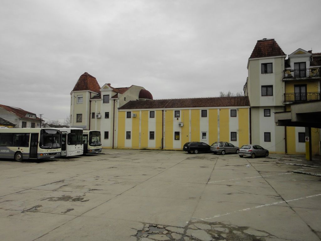 Autobuska stanica Golubac