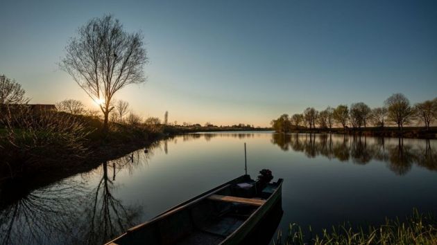 Bečmensko jezero kod Surčina