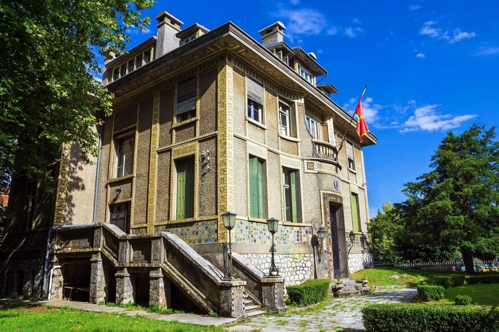 Francusko poslanstvo na Cetinju