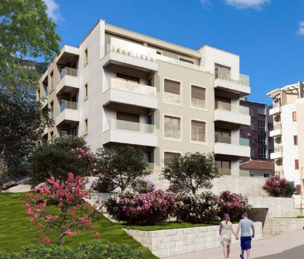 Apartmanski blok Carat Budva