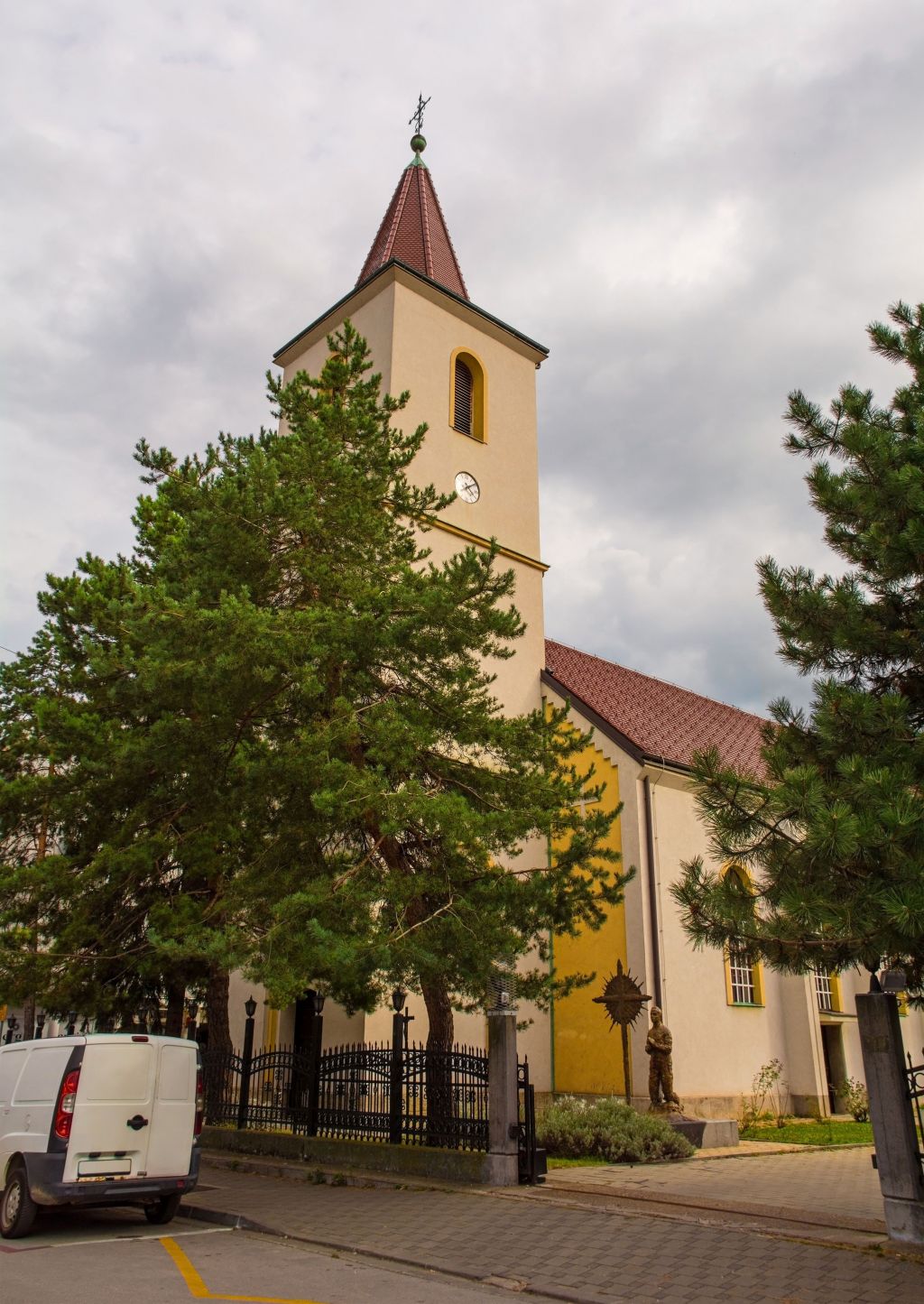 Crkva pohoda Blažene Djevice Marije Banja Luka