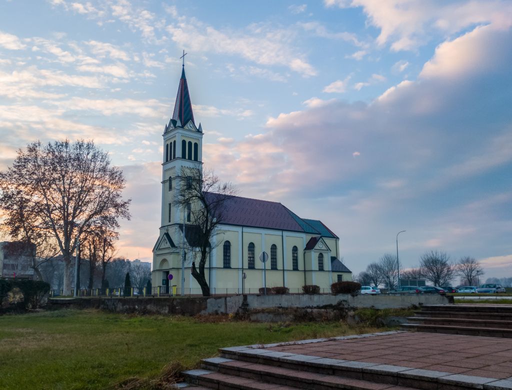 Katolička crkva Svetog Ilije proroka Brod