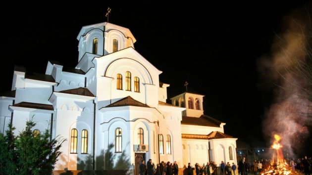 Crkva uspenja presvete Bogorodice Bački Jarak