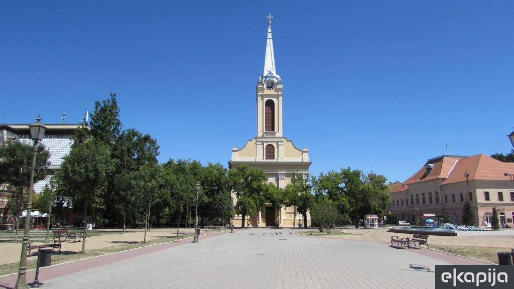 crkva uznesenja blažene device Marije Bečej