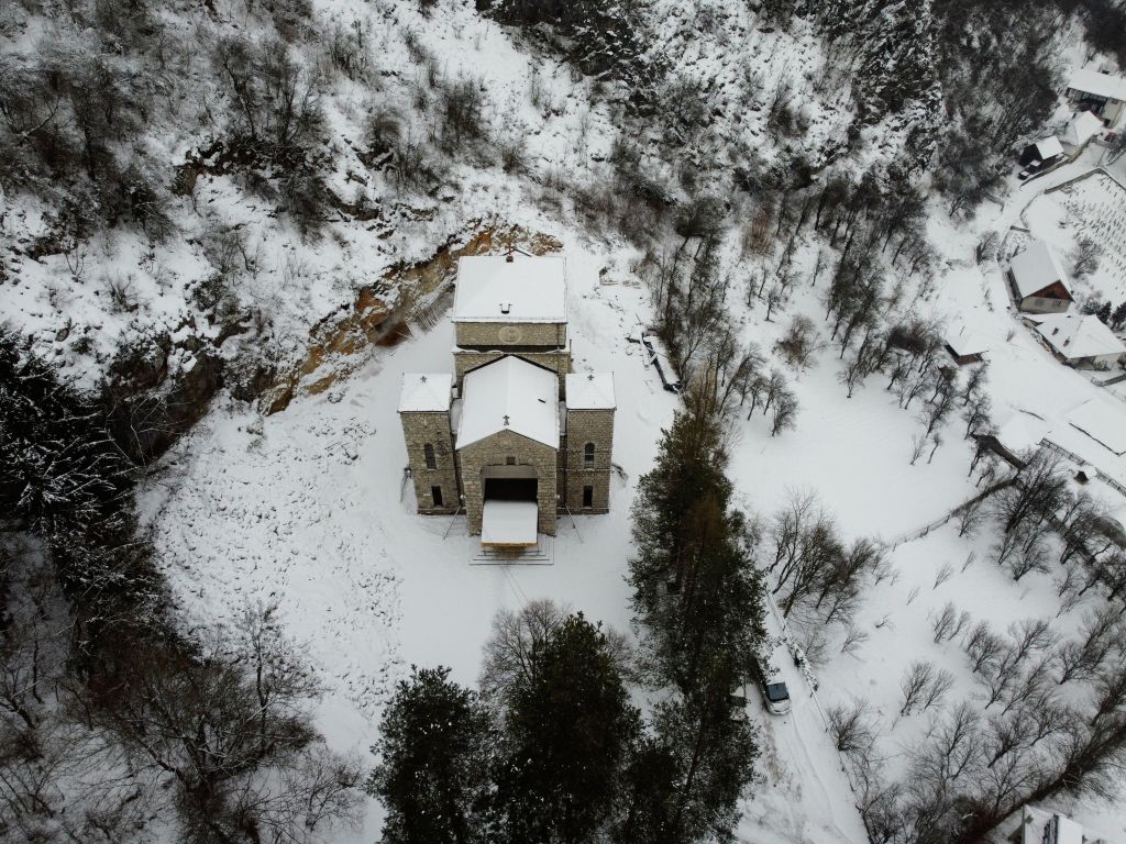 Crkva Uznesenja Blažene Djevice Marije Olovo