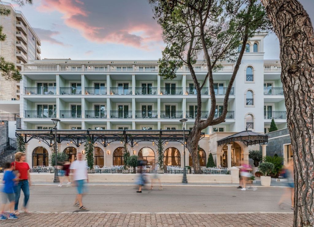 Hotel Crowne plaza Budva