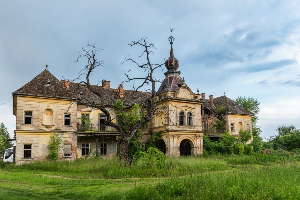 dvorac porodice Bisingen Nipenburg Vlajkovac Vršac