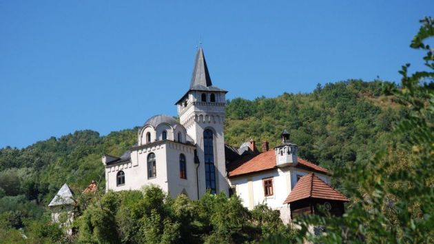 Dvorac slikara Ljubivoja Jovanovića Arilje