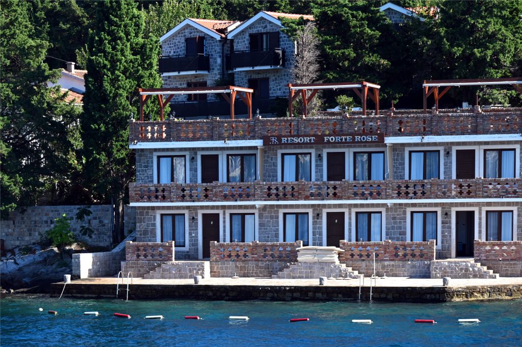 Forte Rose resort Rose Luštica