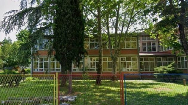 Gimnazija i stručna škola Nikola Tesla Apatin
