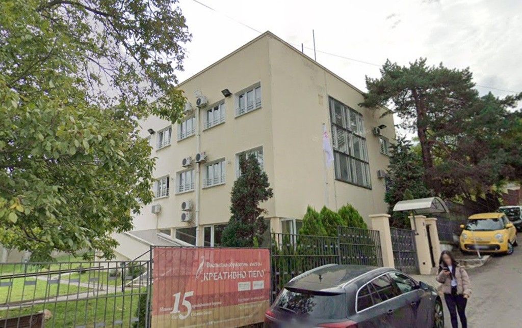 Gimnazija Kreativno pero Beograd