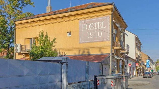 Hostel 1910 Zemun