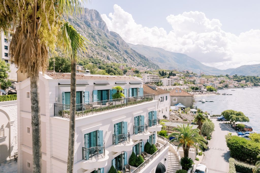 Hotel Forza Terra Dobrota Kotor