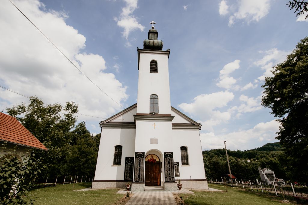Hram rođenja Presvete Bogorodice Priboj Lopare