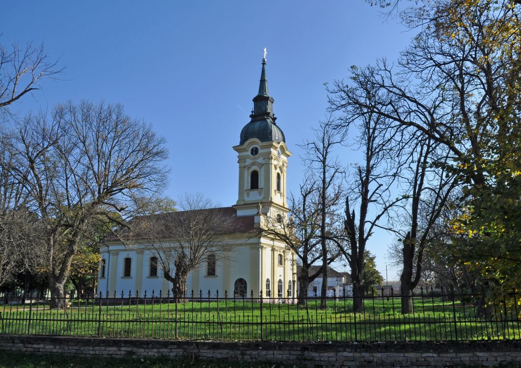 Hram sabora Svetih arhangela Sefkerin Opovo