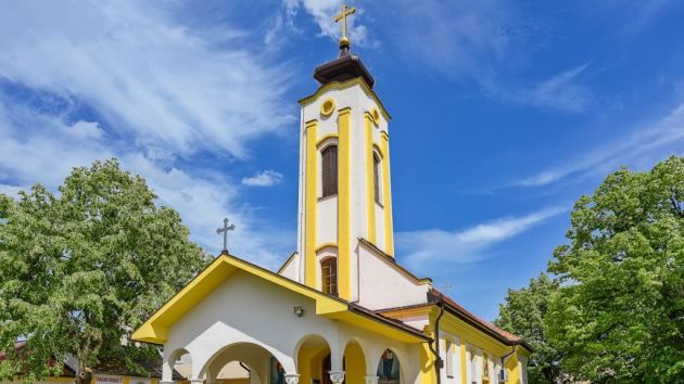 Hram Svetog oca Nikolaja Borča Beograd