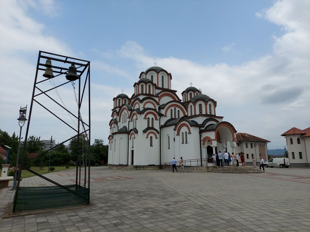 Hram Svetog Simeona Mirotočivog Veternik
