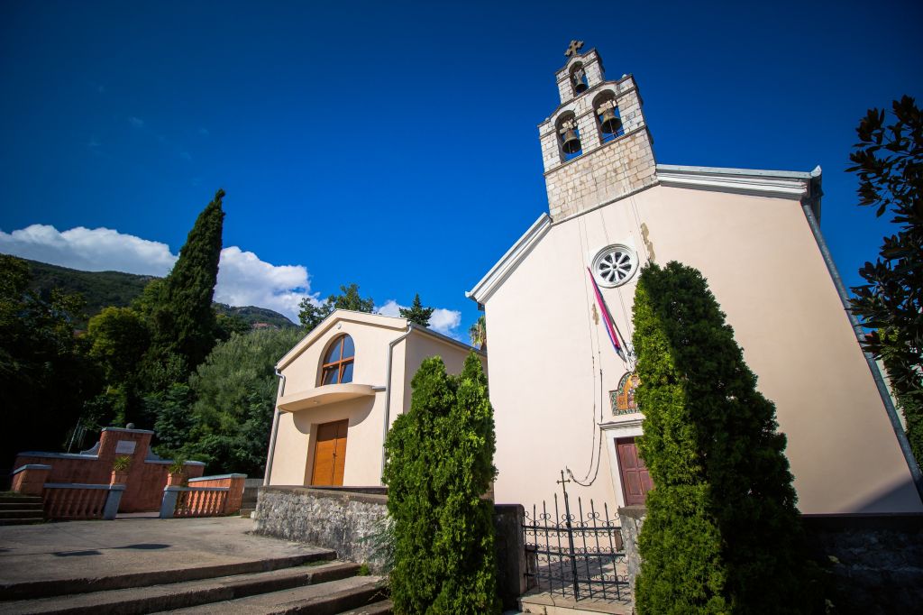 Crkva Svetog Spiridona Đenovići kod Herceg Novog