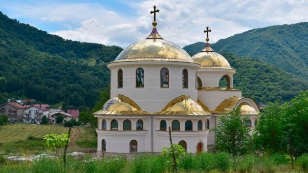 Saborni Hram Svetog Makarija Sokolovića Plužine