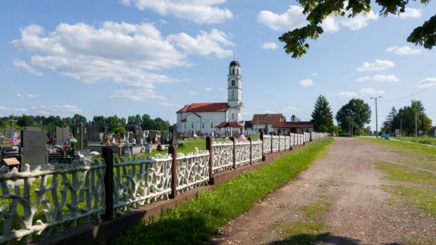 Hram svih svetih Bosanski Lužani kod Dervente