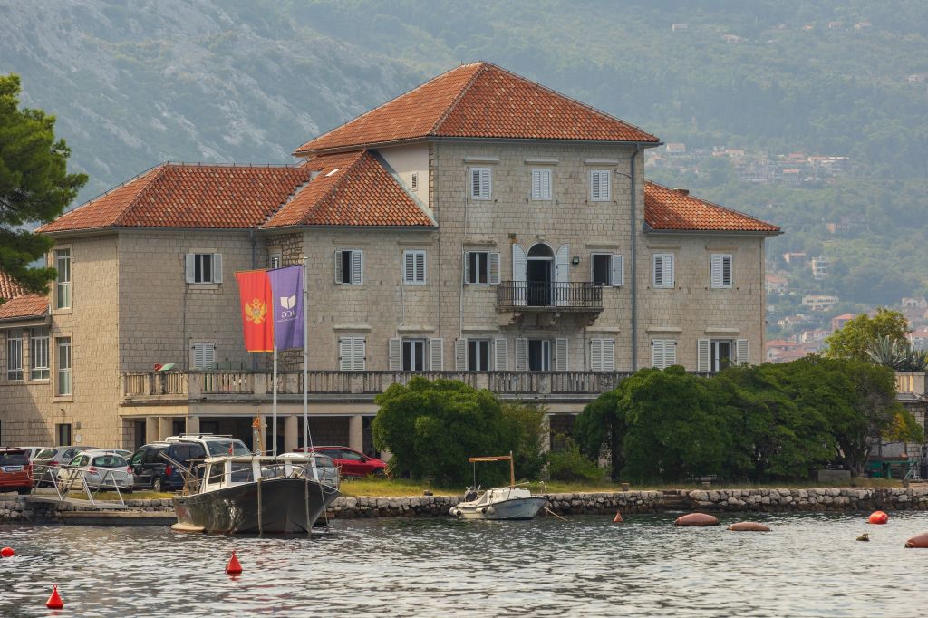 Institut za biologiju mora Kotor