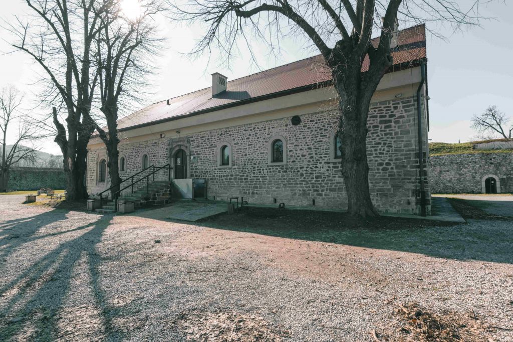 Kamena kuća na tvrđavi Kastel