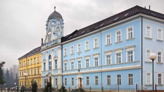 Katolički školski centar Petar Barbarić Travnik