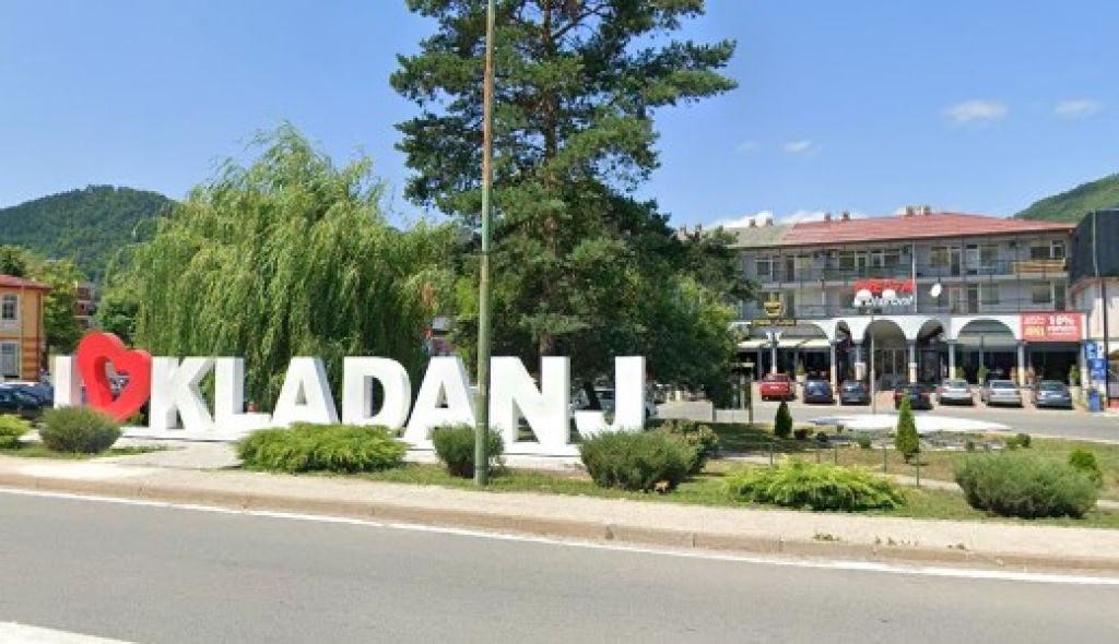 Kladanj