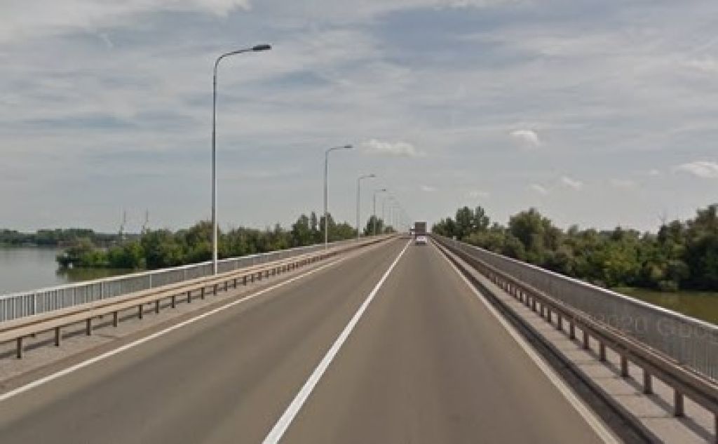 Kovinski most na Dunavu