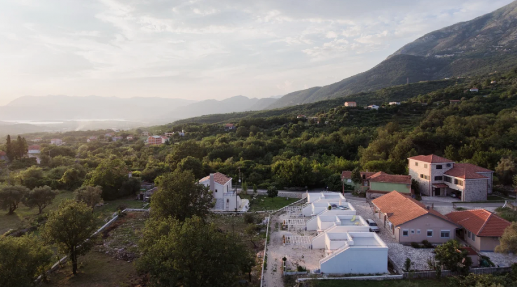 Letnje kuće u Kotoru