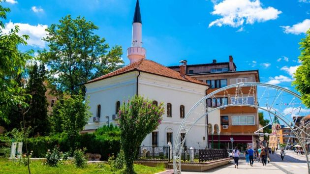 Lukačka džamija Travnik