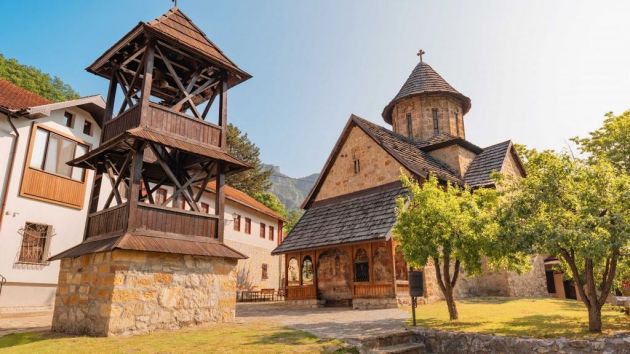 manastir Blagoveštenje Ovčarsko kablarska klisura