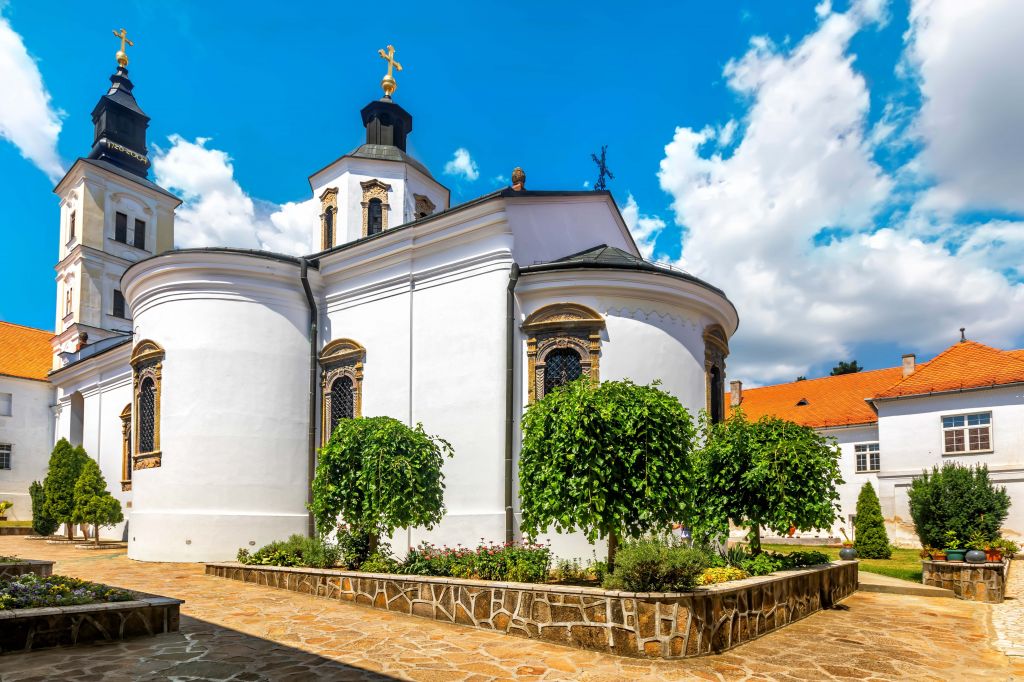 Manastir Krušedol na Fruškoj Gori