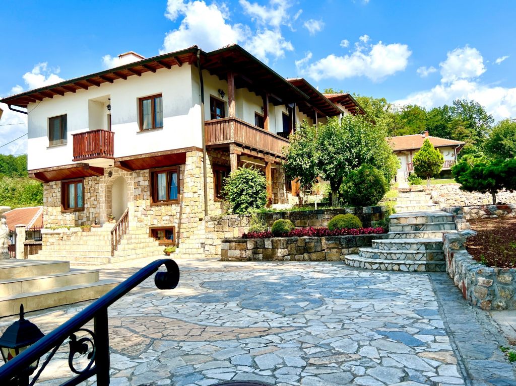 Manastir Svete Petke Izvorske kod Paraćina