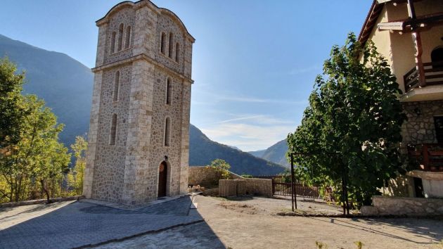 manastir Uspenje u Ovčarsko Kablarskoj klisuri
