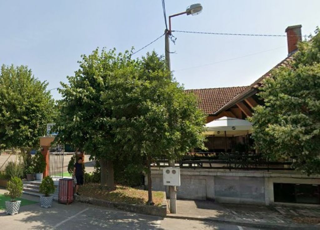 Motel i restoran 011 Međuložje Mladenovac