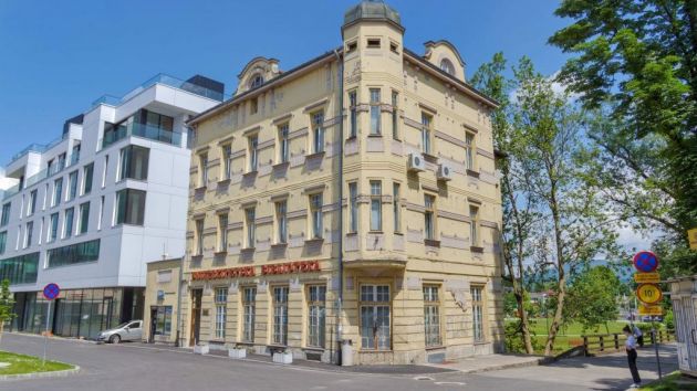Kantonalna i univerzitetska biblioteka Bihać