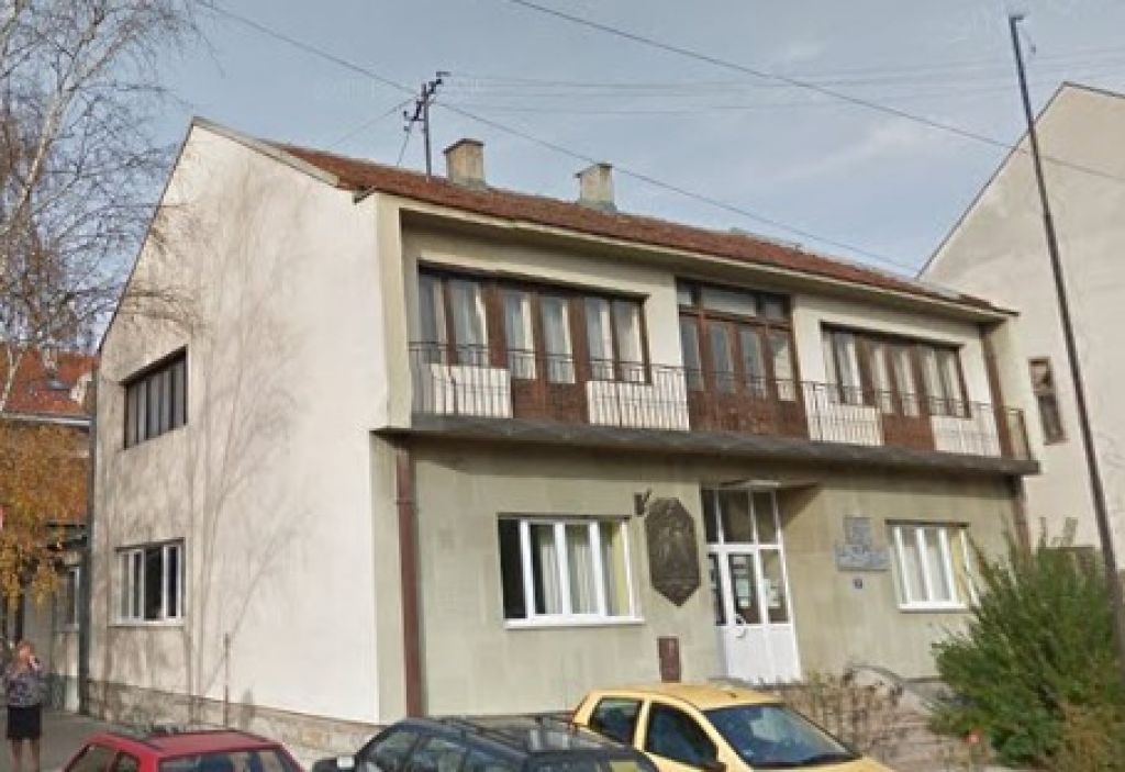 Narodna biblioteka Požega