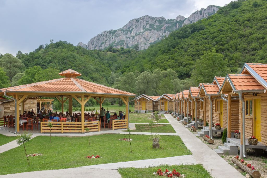 Turističko naselje Južni vetar Trnski Odorovci Dimitrovgrad
