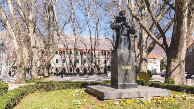 Njegošev spomenik Trebinje