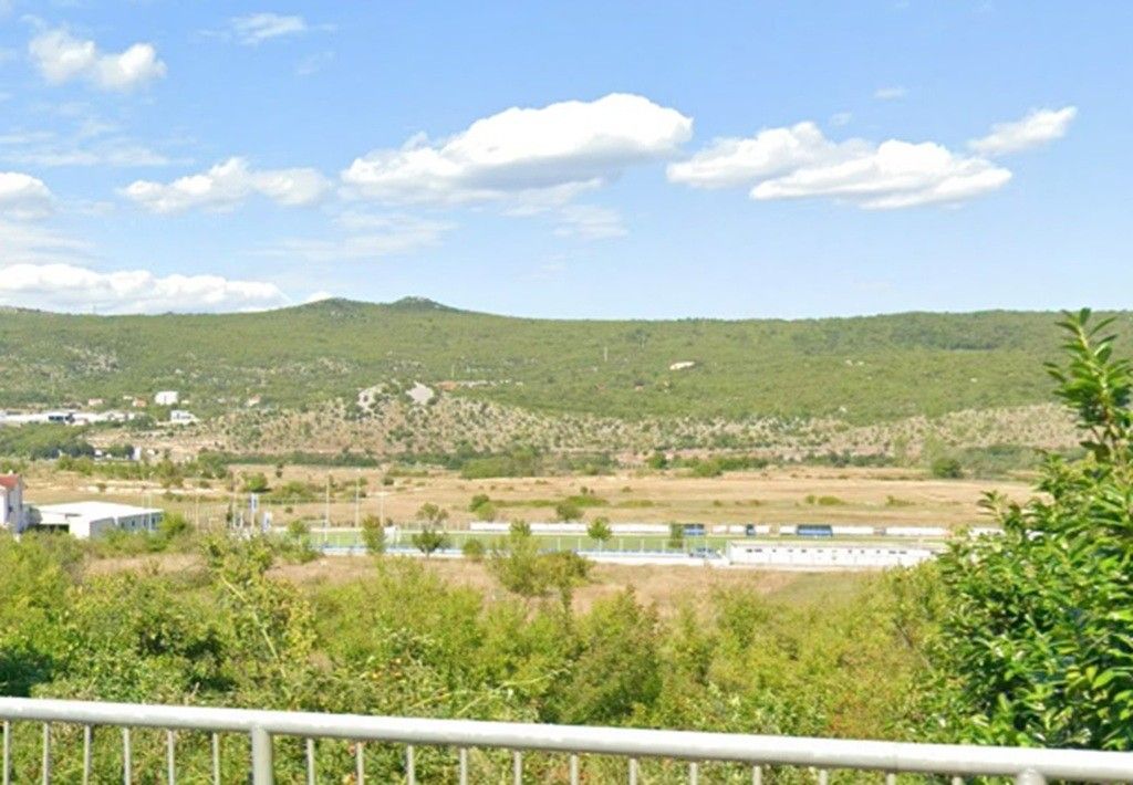 Nogometni stadion Elić Grude