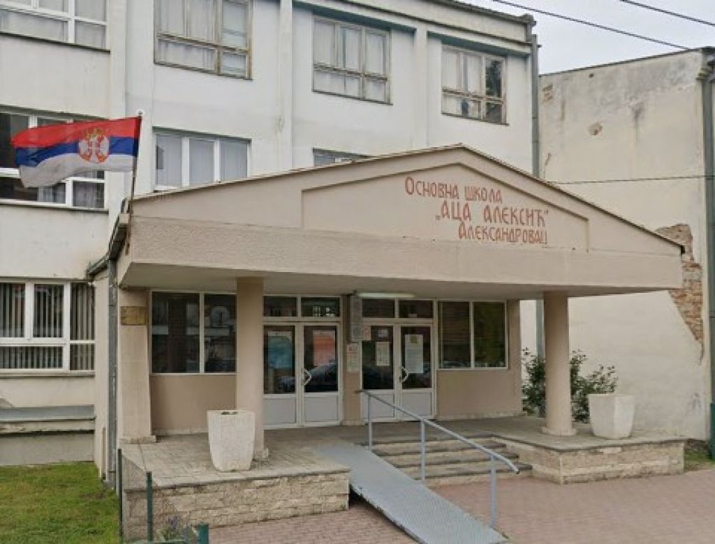 Osnovna škola Aca Aleksić Aleksandrovac