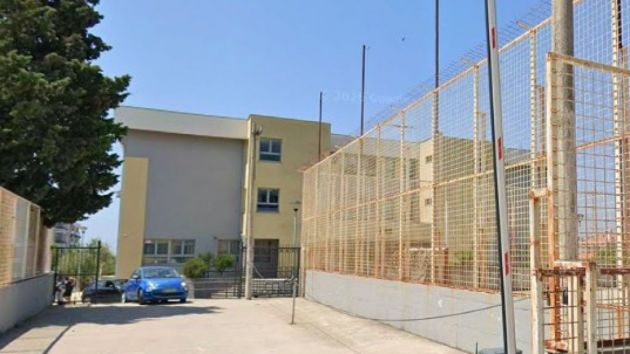 Osnovna škola Anto Đedović Bar