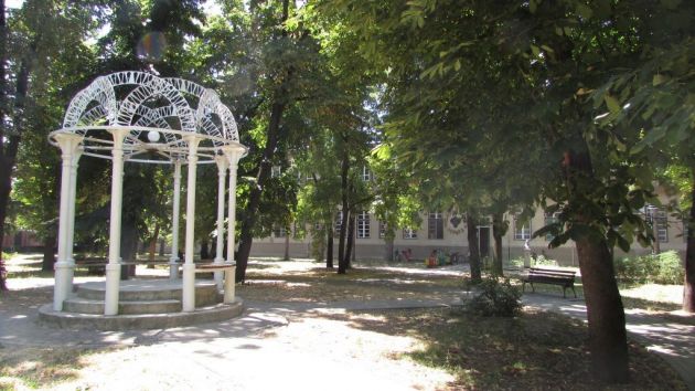 Osnovna škola Đura Jakšić Perlez kod Zrenjanina