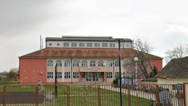 Osnovna škola Isidora Sekulić Šajkaš Titel