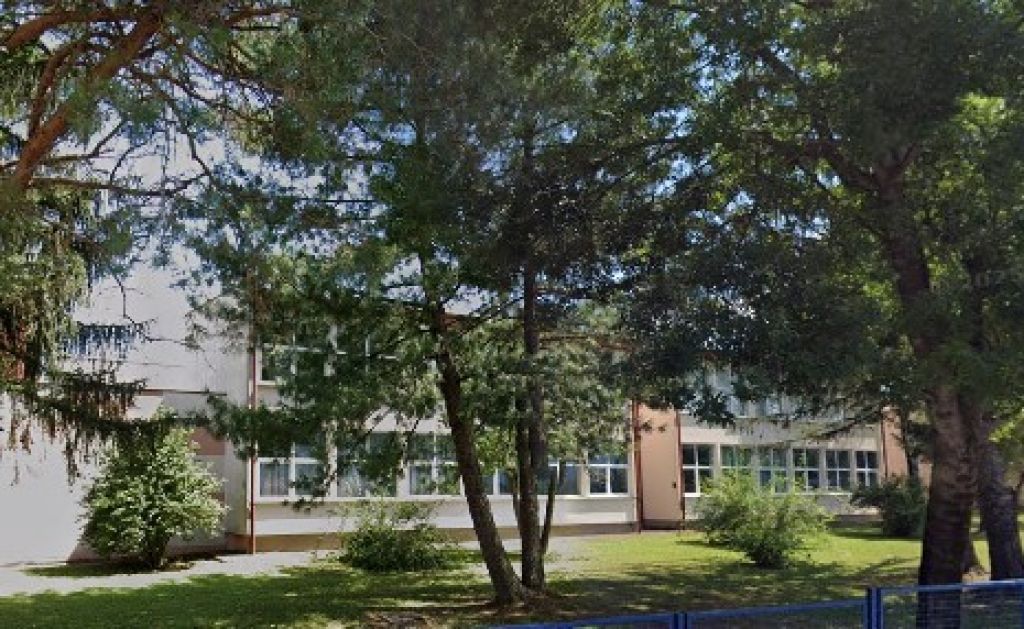 Osnovna škola Kamenica Bihać