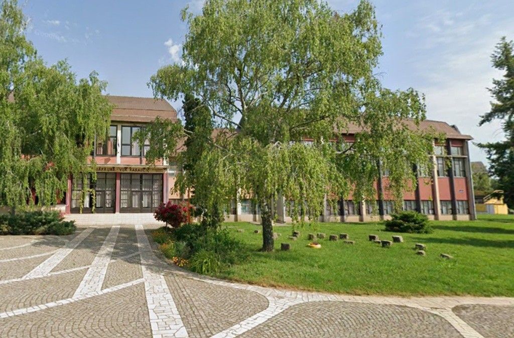 Osnovna škola Vuk Karadžić Krivaja Bačka Topola